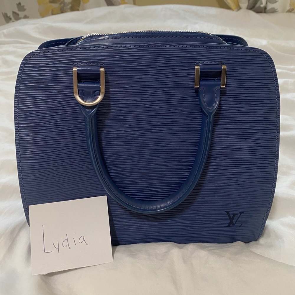 Louis Vuitton Myrtille Pont Neuf